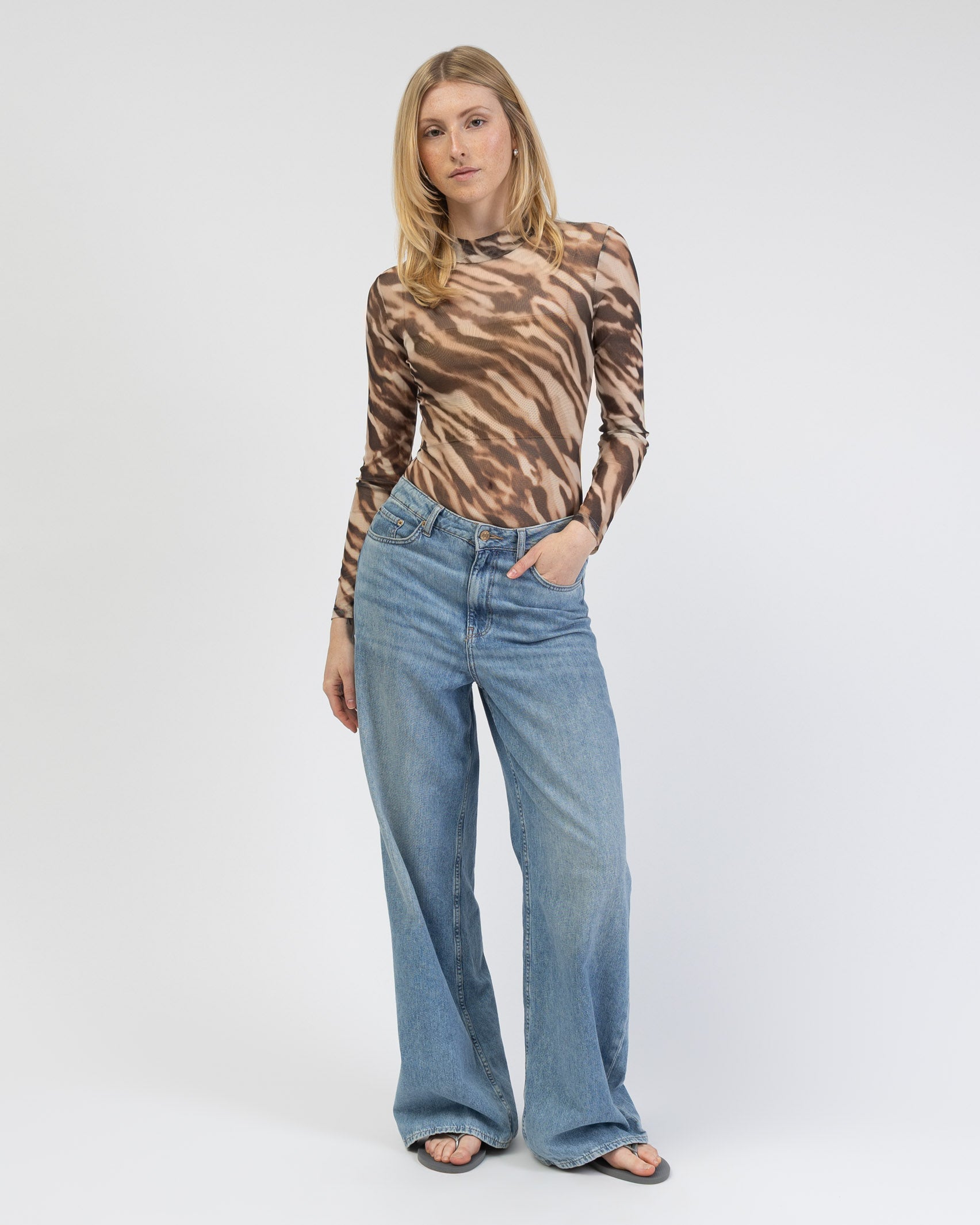 Body mit Tigerprint