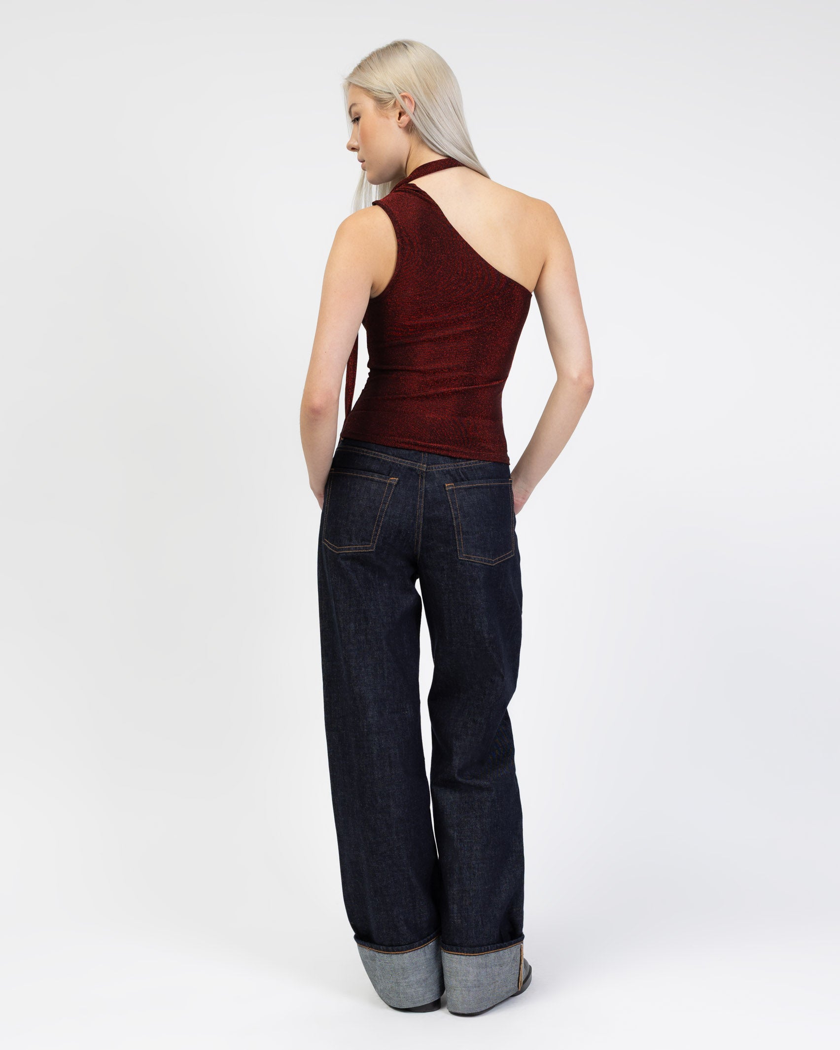 One Shoulder Top mit Schal