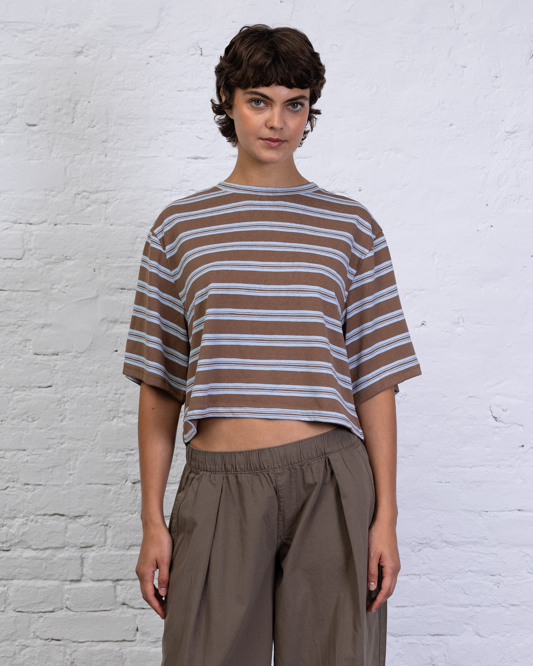 Crop T-Shirt mit Streifen