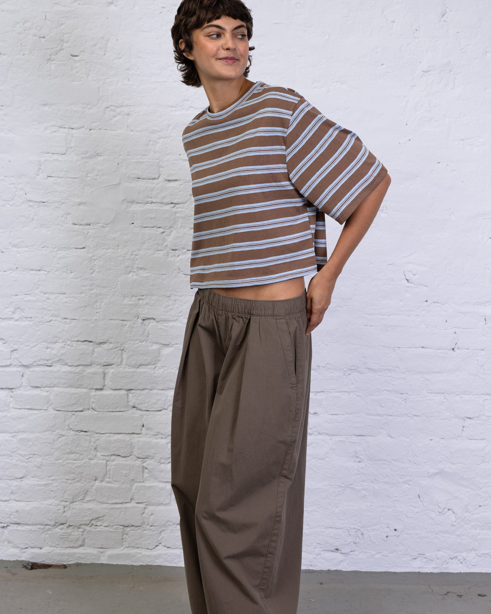 Crop T-Shirt mit Streifen