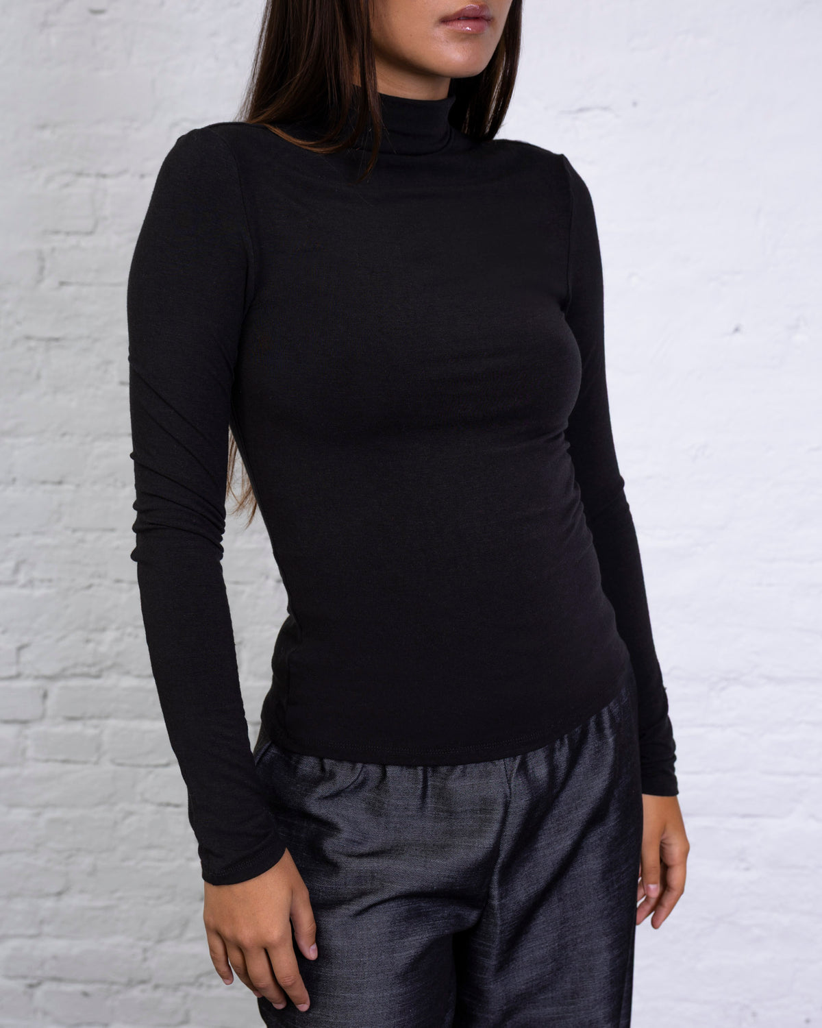 Figurbetontes Langarmshirt mit Stehkragen