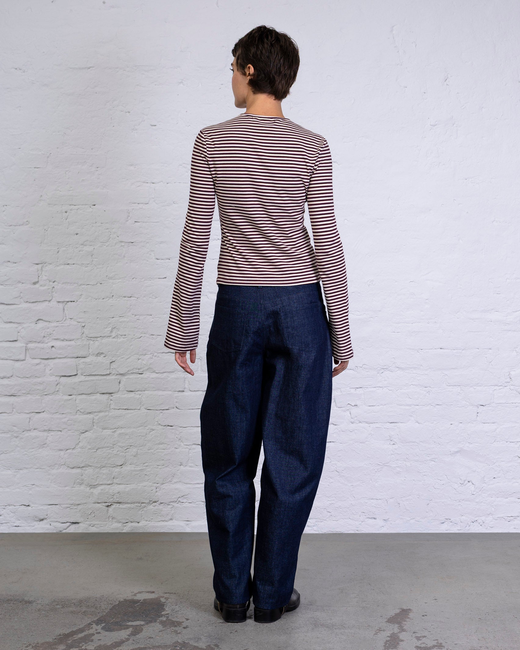 Gestreiftes Longshirt mit Trompetenärmeln