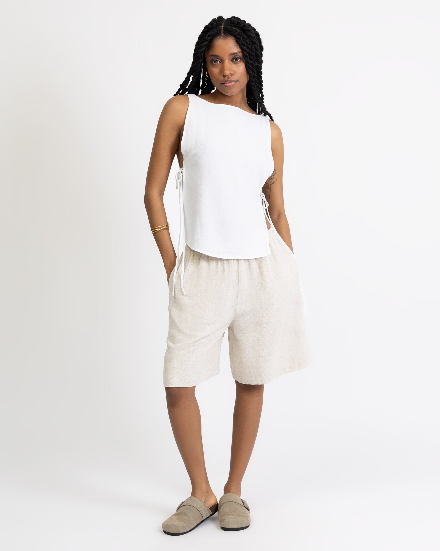 Bermuda Shorts aus Leinen-Mix