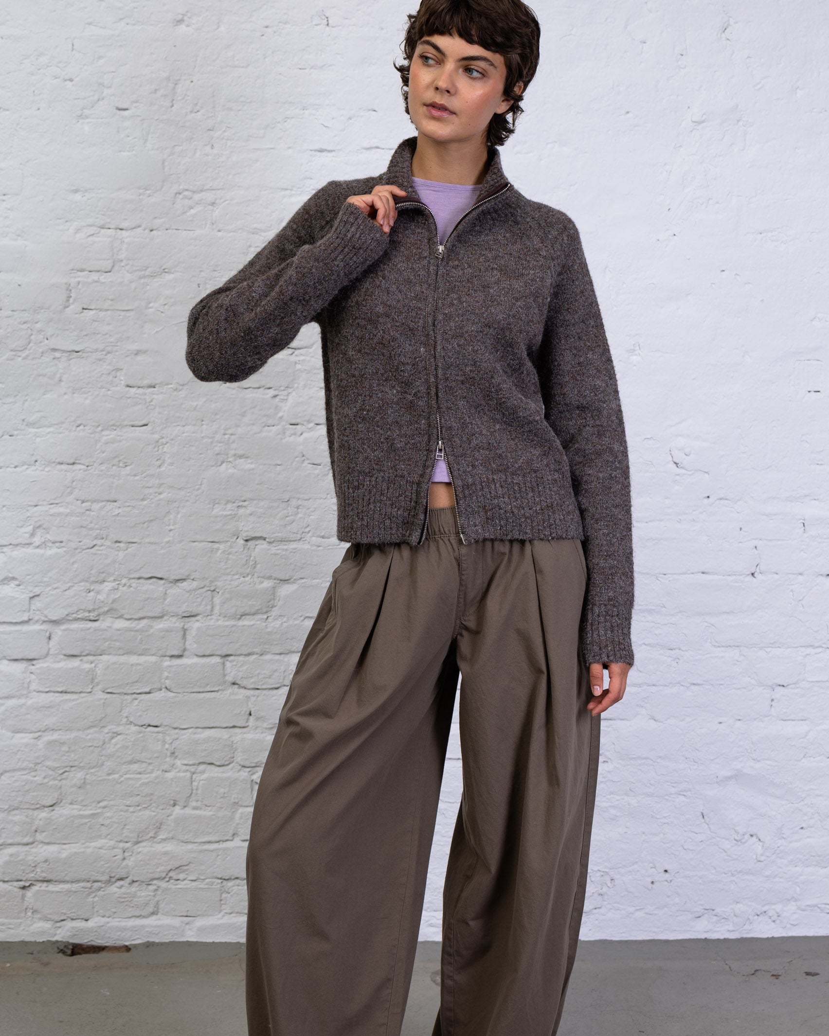 Strukturierte Strickjacke mit Stehkragen