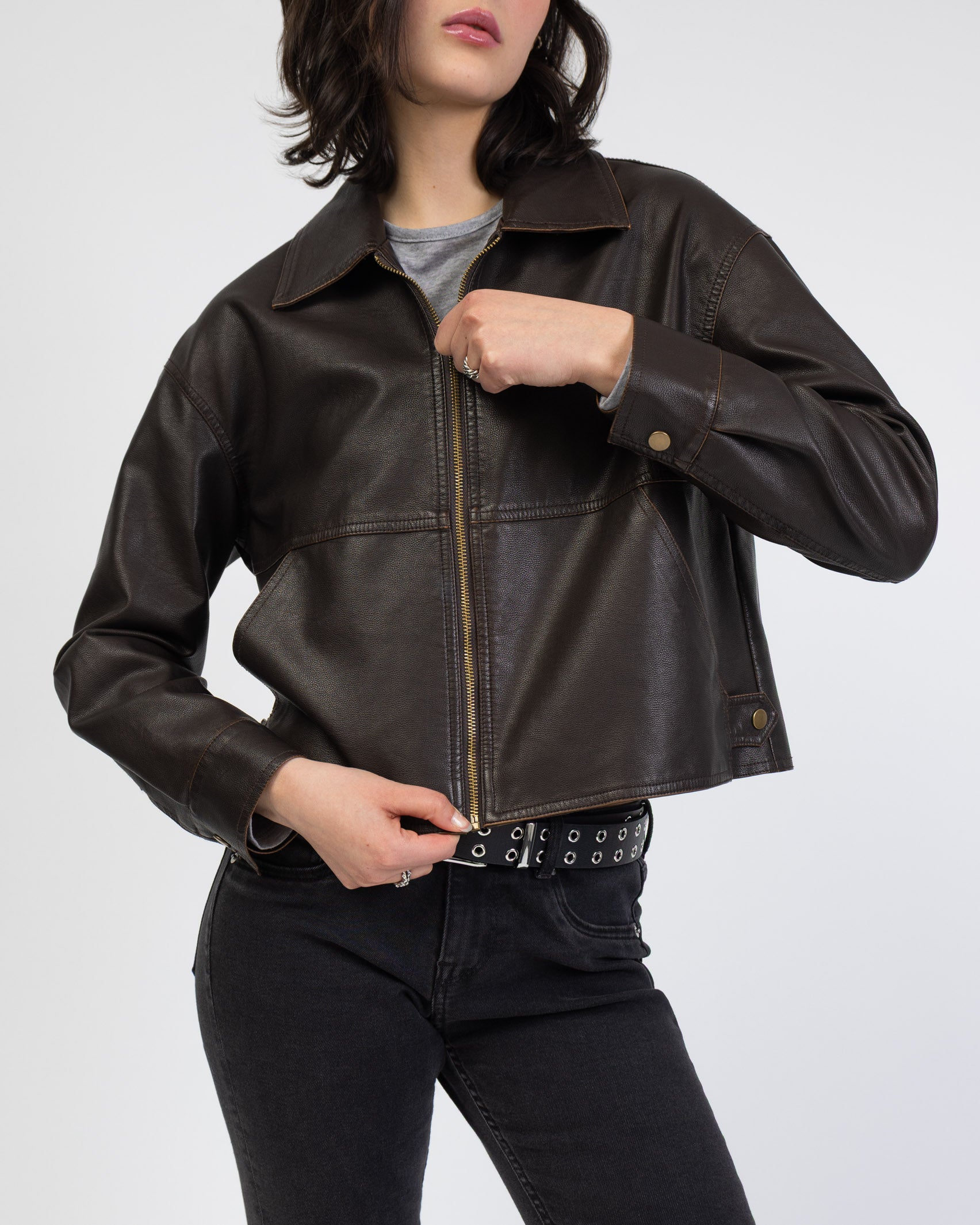 Kunstlederjacke mit Kragen