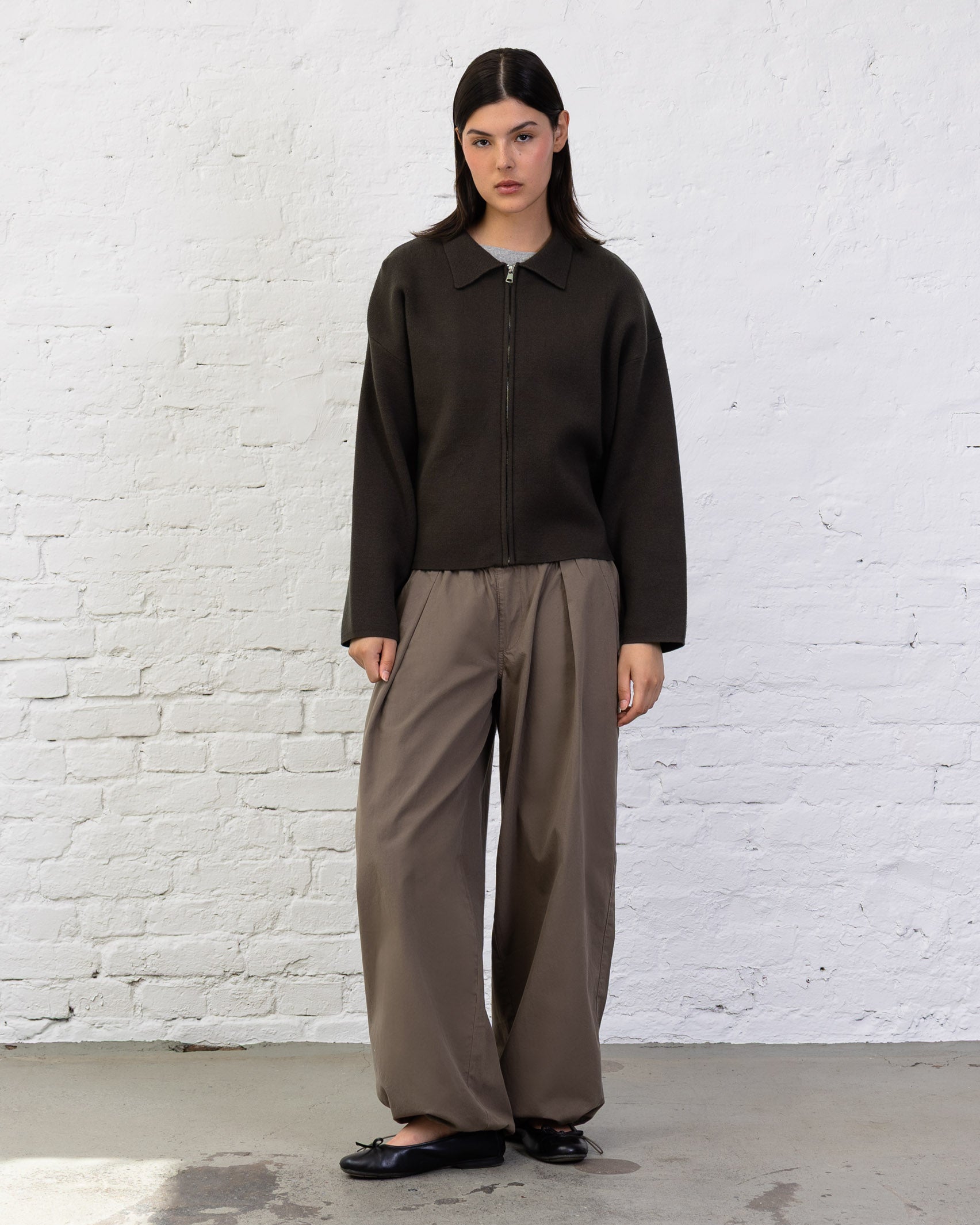 Kastige Strickjacke mit Reißverschluss