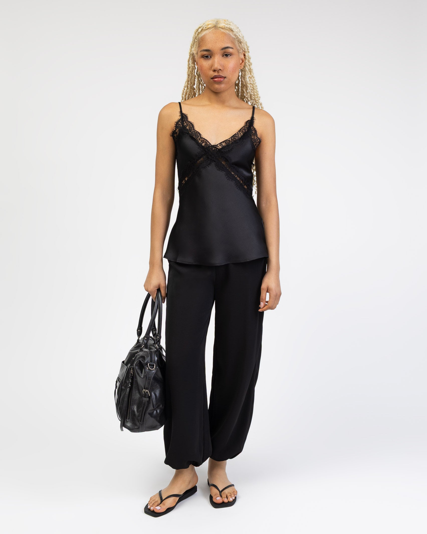 Satin Top mit Spitze