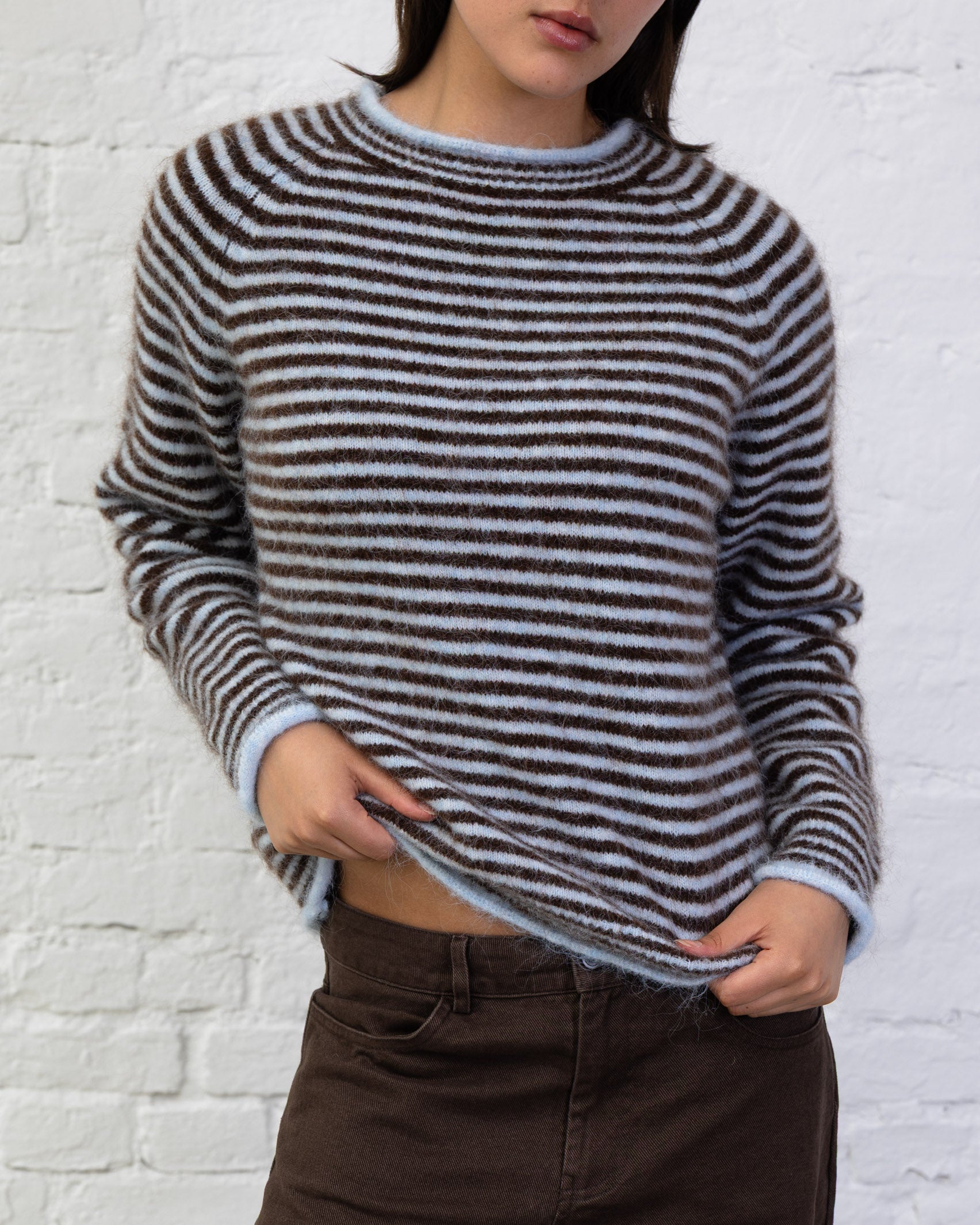 Flauschiger Pullover mit Streifen