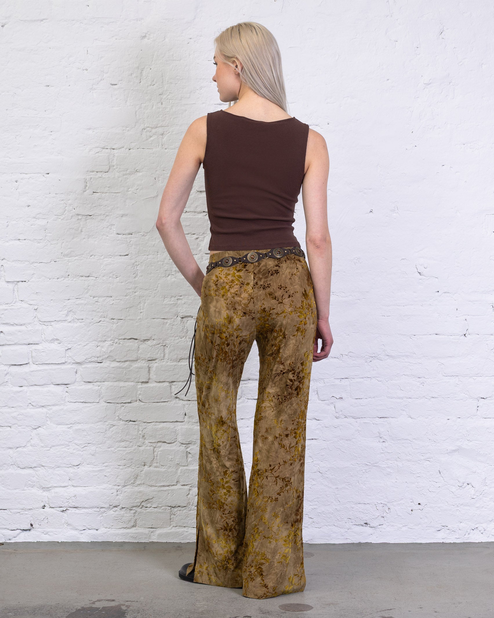 Hose mit floralem Print aus Samt