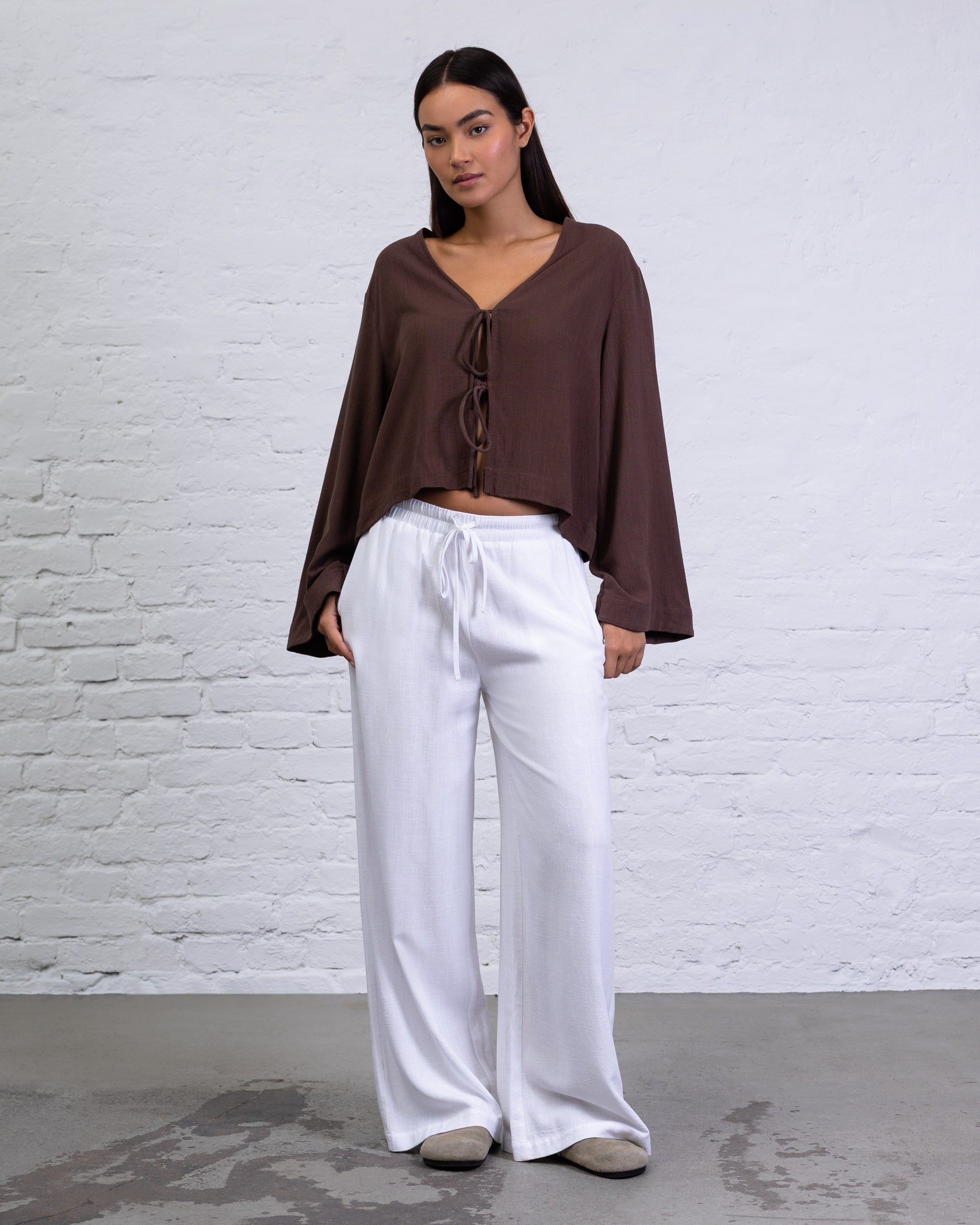 Bluse mit Bindebändern aus Leinen-Mix