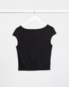 Rückenfreies T-Shirt