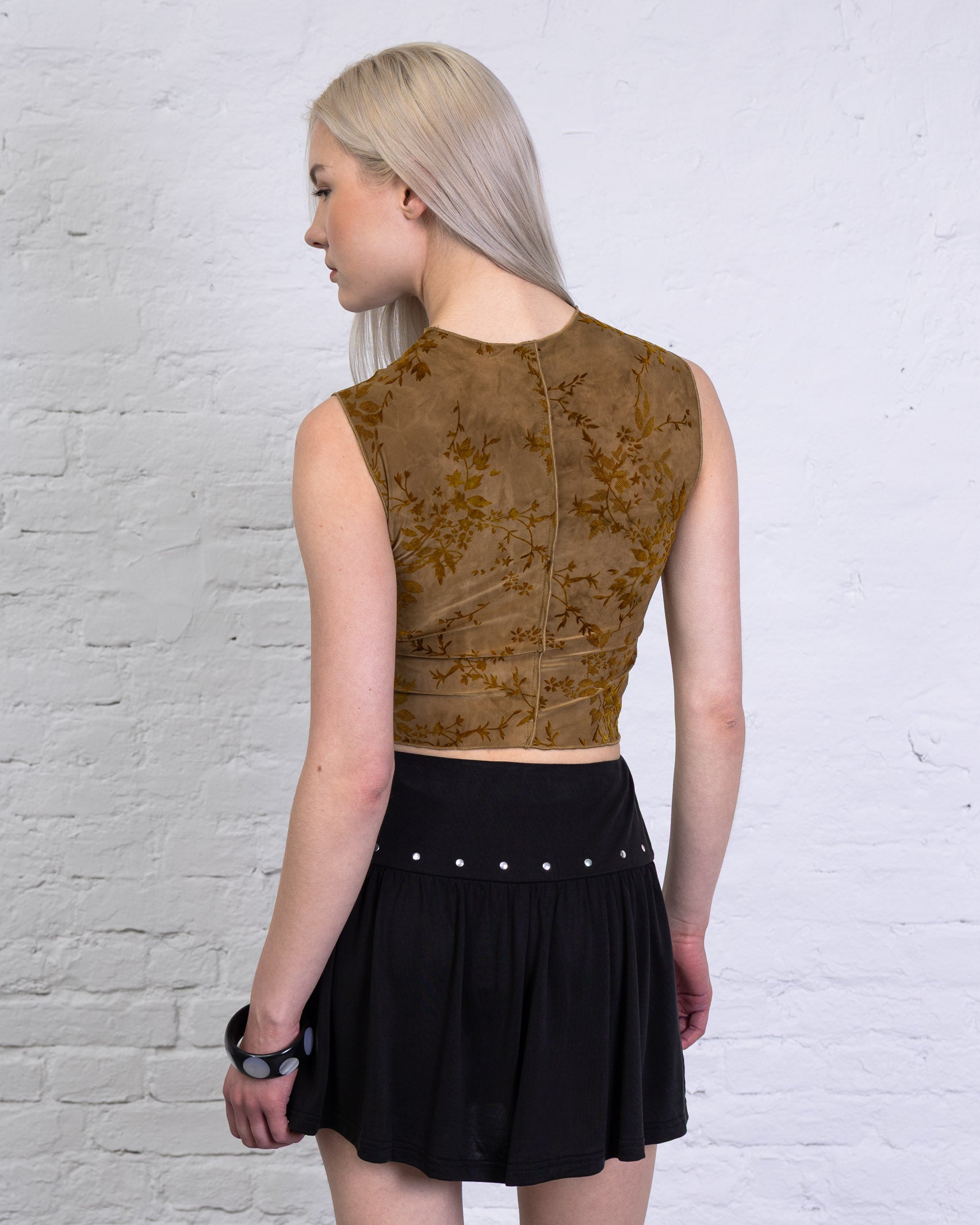 Top mit floralem Print aus Samt