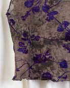 Mesh Top mit samtigen Blumenprint