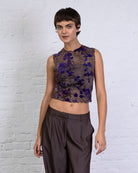 Mesh Top mit samtigem Blumenprint