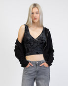 V-Neck Top mit Blumenprint aus Samt
