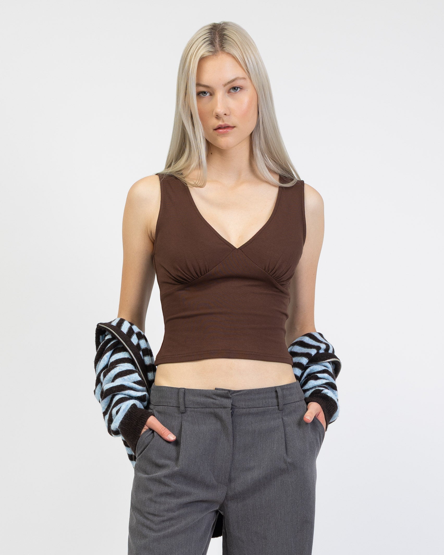 Basic Top mit V-Ausschnitt