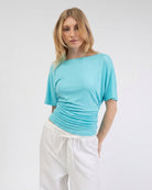 Weiches Shirt mit Raffung