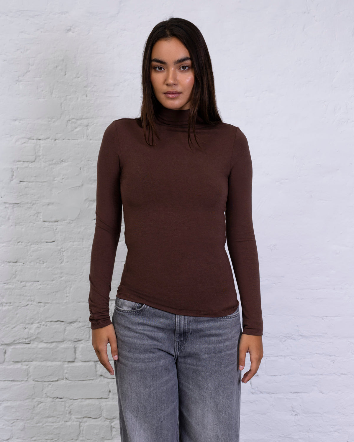 Figurbetontes Langarmshirt mit Stehkragen