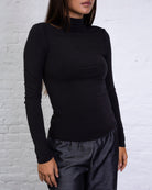 Figurbetontes Langarmshirt mit Stehkragen