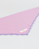 Gestreiftes Tuch mit Spitze