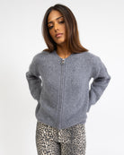 Strickjacke mit Reißverschluss
