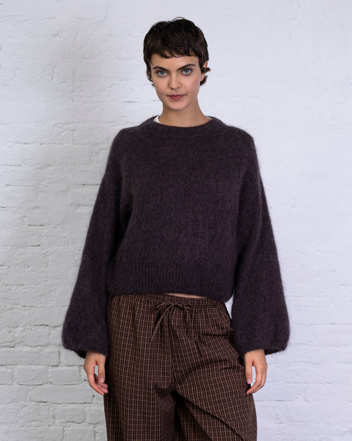 Klassischer Strickpullover mit weiten Ärmeln