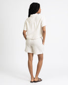 Kurze Shorts aus Leinen-Mix