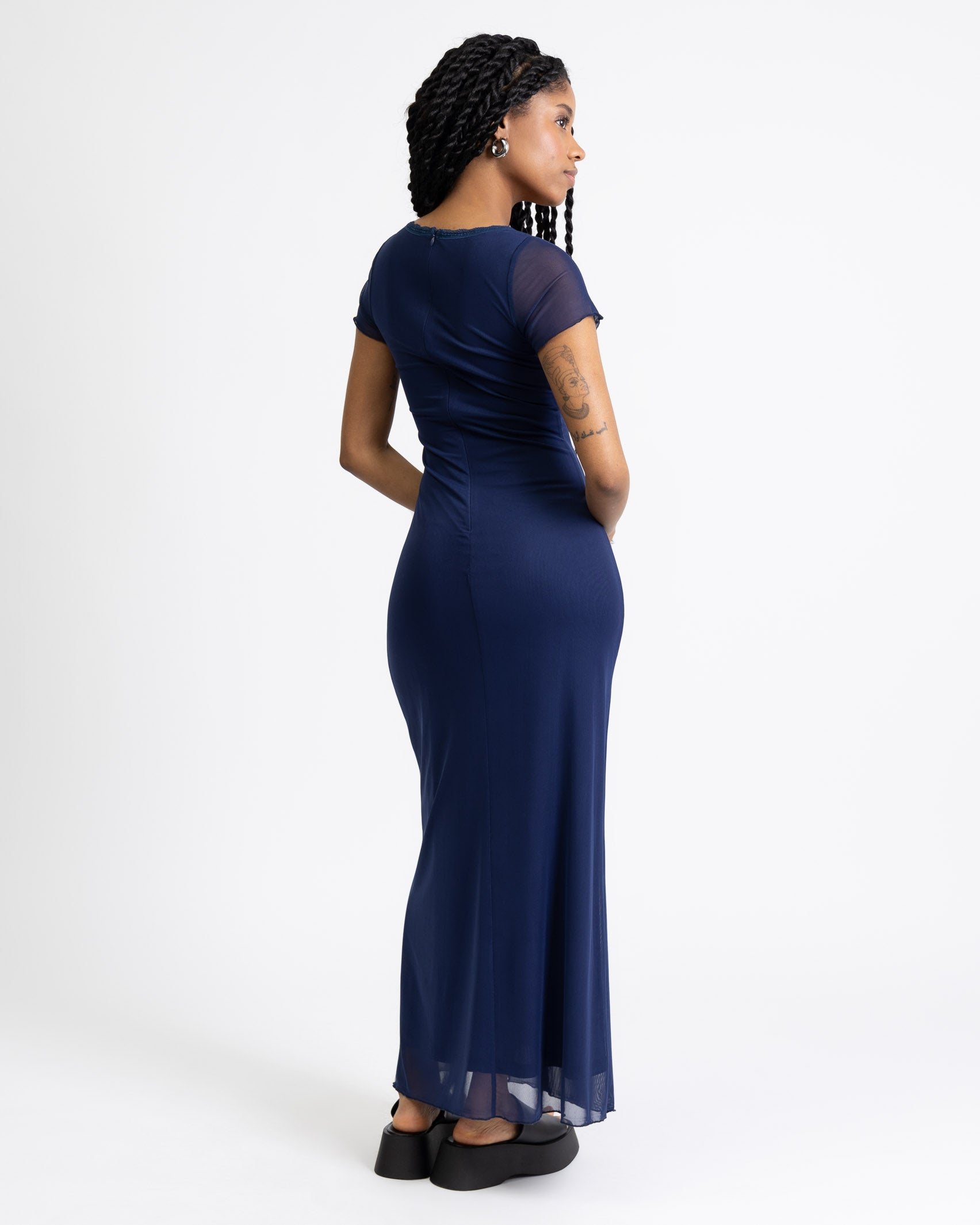 Mesh Maxikleid mit Spitzendetails