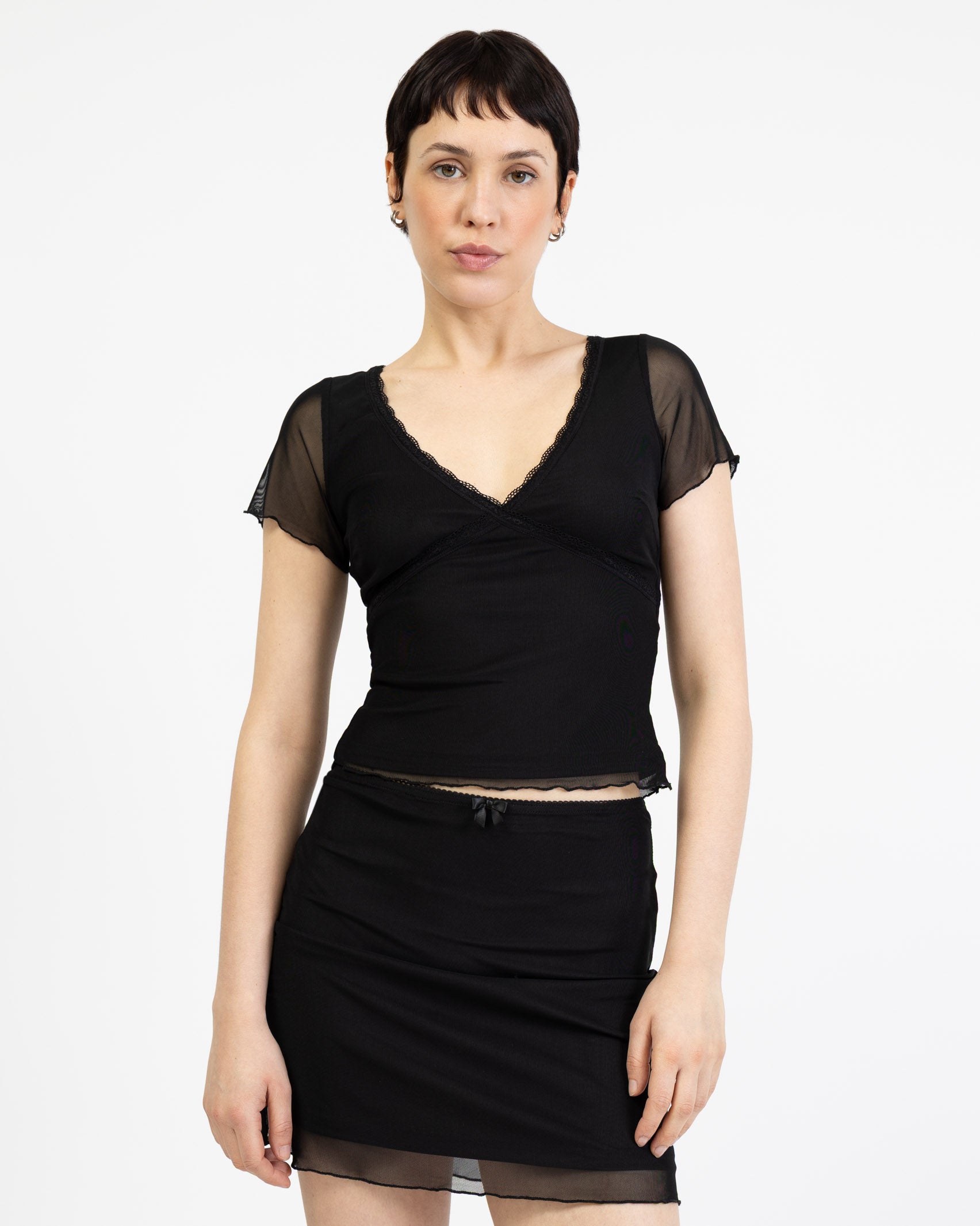 Mesh Shirt mit Spitzendetails