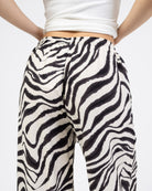 Hose mit Zebraprint