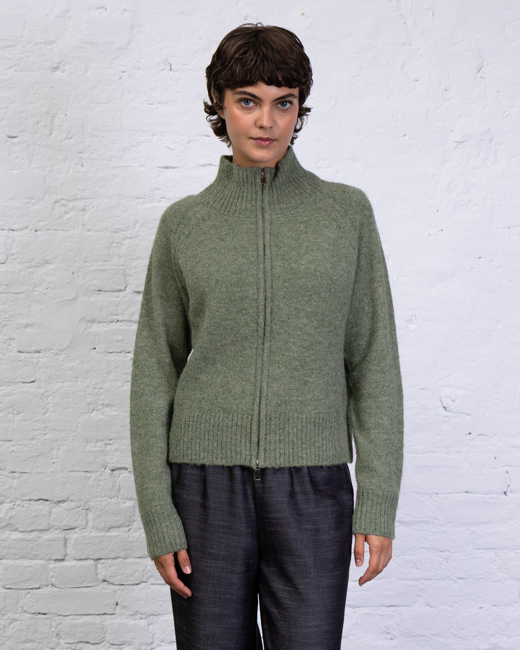 Strukturierte Strickjacke mit Stehkragen