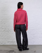 Strukturierte Strickjacke mit Streifen