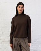 Weicher Pullover mit Stehkragen