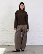 Weicher Pullover mit Stehkragen