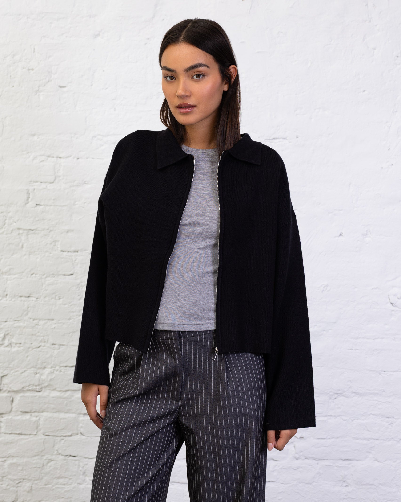 Kastige Strickjacke mit Reißverschluss