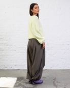 Pullover mit schmalen Streifen