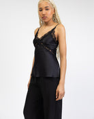 Satin Top mit Spitze