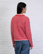 Flauschiger Pullover mit Streifen