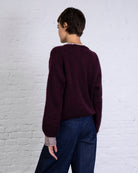 Weiche einfarbige Strickjacke