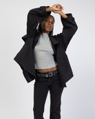 Weite Trench Jacke mit Stehkragen