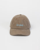 Cap mit "Broke" Print