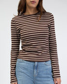 Gestreiftes Langarmshirt mit Trompetenärmeln