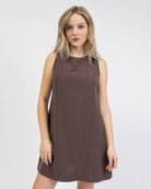Rückenfreies Minikleid aus Leinen-Mix