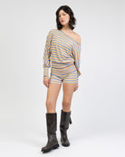 Microshorts in Regenbogenfarben