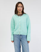 Strickjacke mit weichem Material