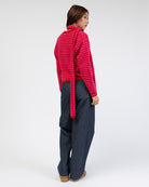 Strickjacke mit schmalen Streifen
