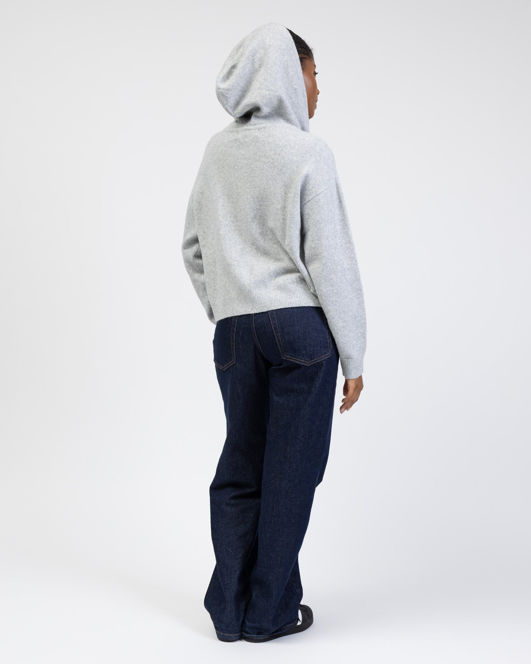 Strickjacke mit Kapuze