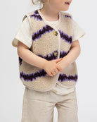 Teddy Kinderweste mit abstraktem Print
