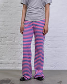 Lockere Hose mit Streifen