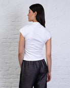 Asymmetrisches Shirt mit Knöpfen